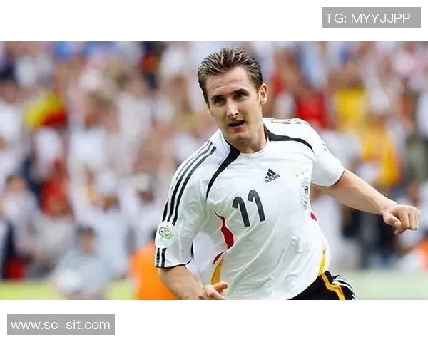 国际足球明星帅哥的魅力与风采解析及其对全球球迷的影响