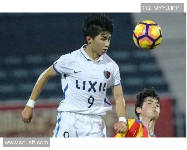 当足球明星的哥哥如何在光环下找到自己的道路与梦想